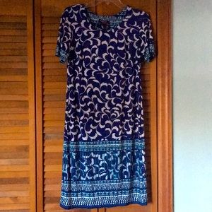 Lovely silky dress by Signature bobbie bee